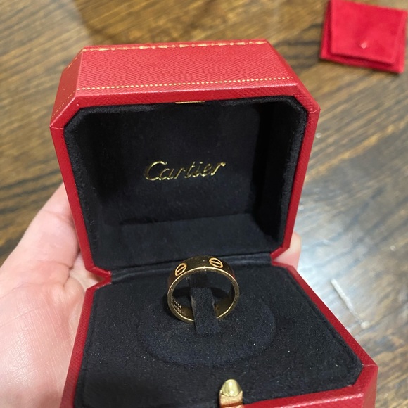 Cartier love ring 💍 - Picture 4 of 8